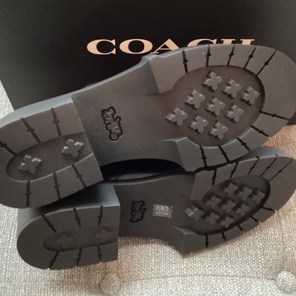 COACH Women's Lyla Debry Flats, size 8.5 - Picture 3 of 11
